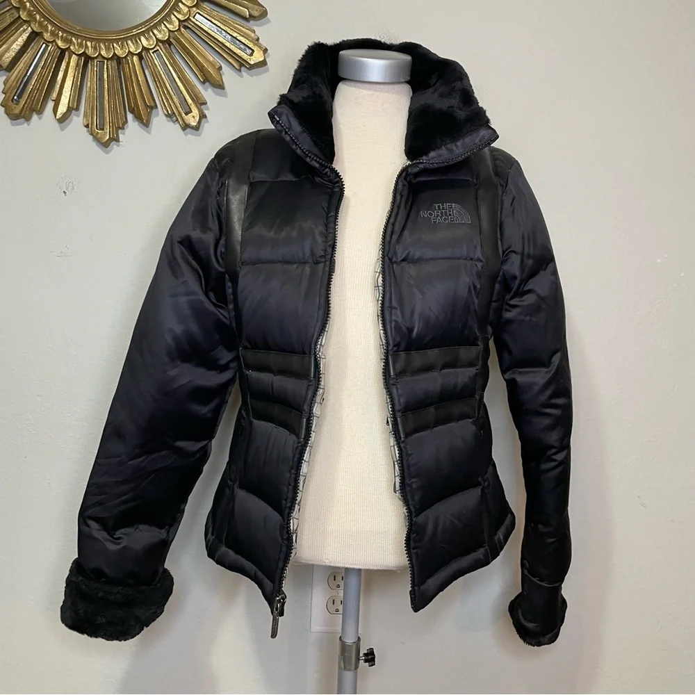 The North Face Black Puffer Jacket Vintage - Picture 4 of 16